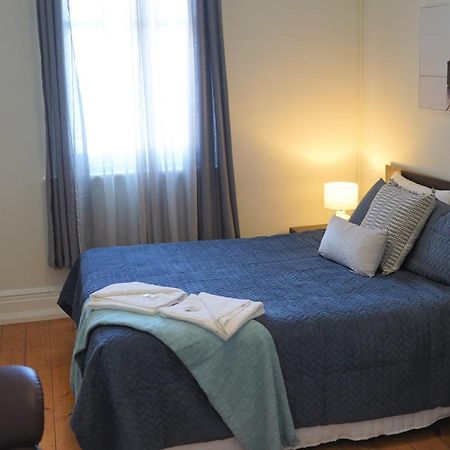 The Beaconsfield Hotel Fremantle Bagian luar foto