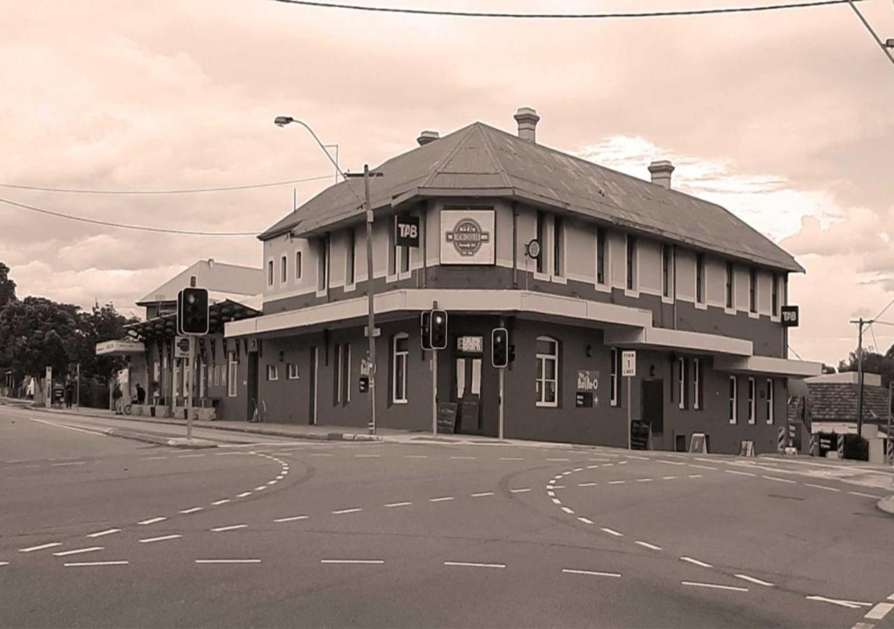 The Beaconsfield Hotel Fremantle Bagian luar foto