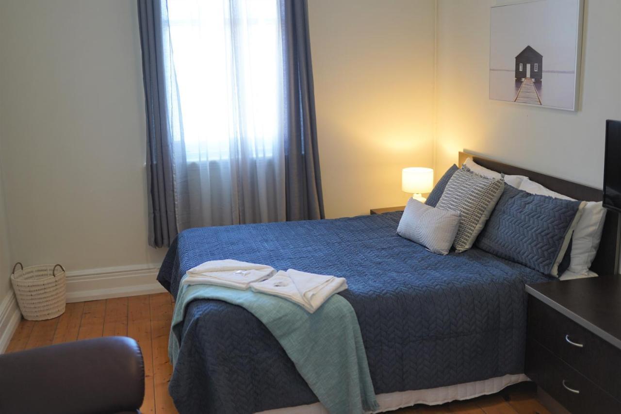 The Beaconsfield Hotel Fremantle Bagian luar foto