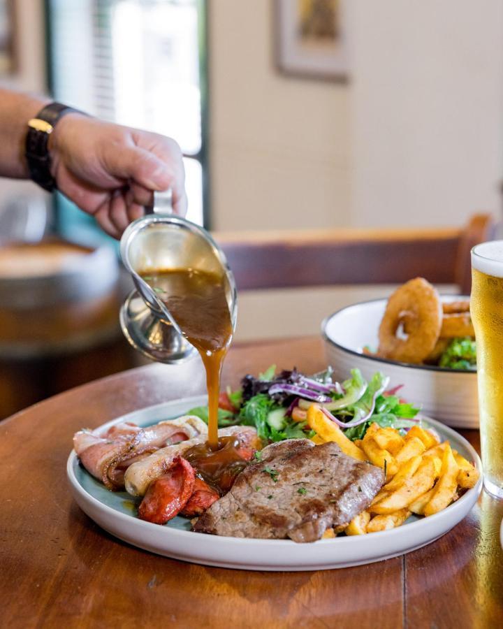 The Beaconsfield Hotel Fremantle Bagian luar foto